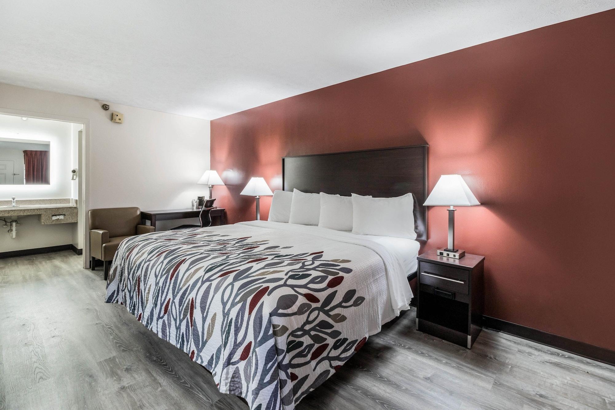 Red Roof Inn Cadiz Экстерьер фото