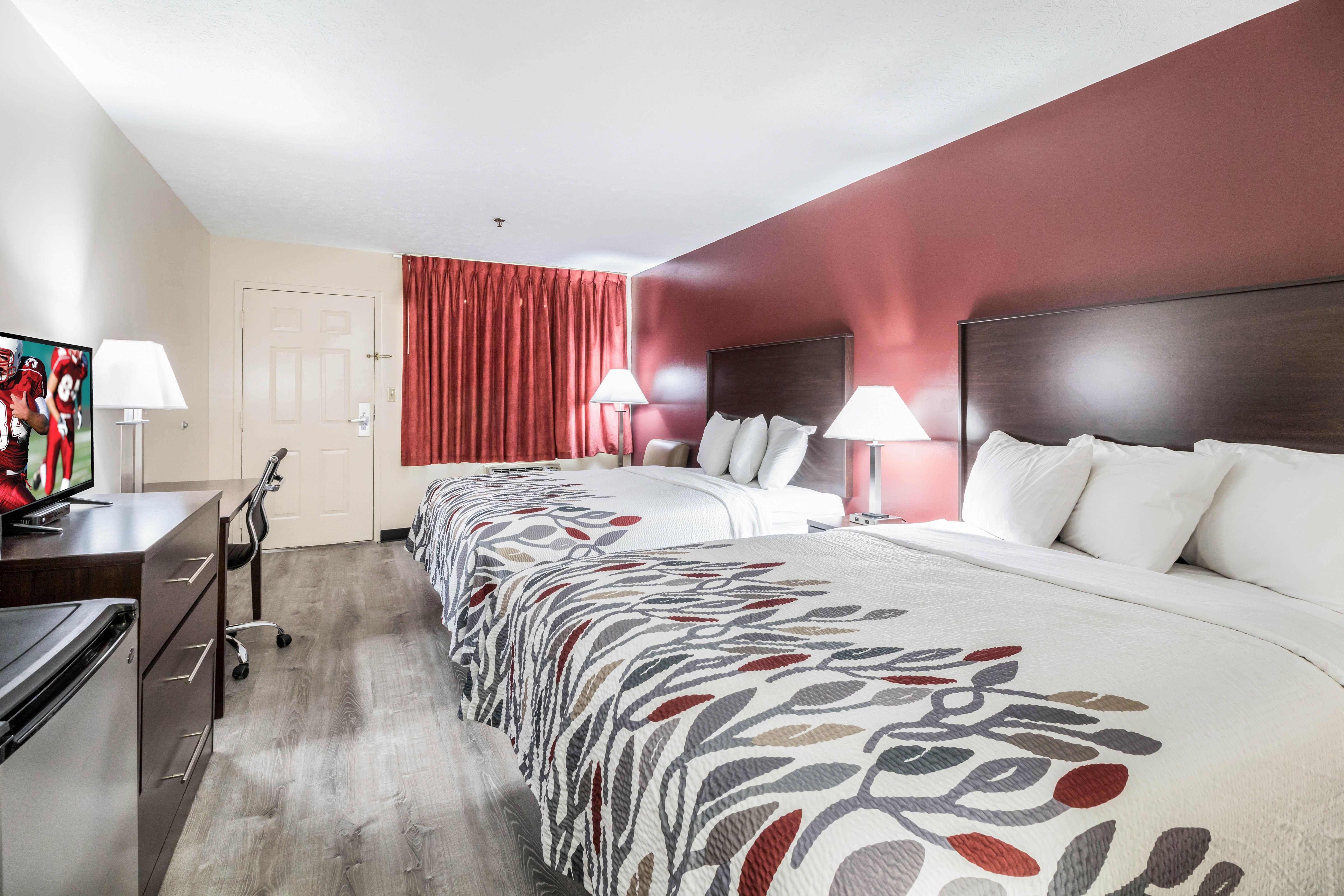 Red Roof Inn Cadiz Экстерьер фото